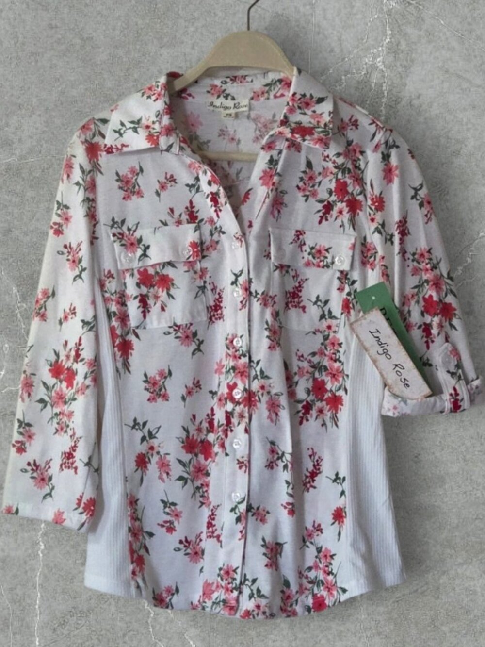 NWT Indigo Rose Petite Small Floral Button Front Blouse Roll Tab Sleeves